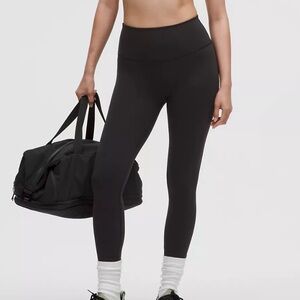 NWT lululemon athletica wunder train HR Tight 25”